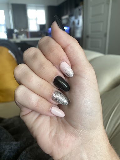 Nail Salon «Platinum Nails & Spa», reviews and photos, 2235 S Power Rd # 121, Mesa, AZ 85209, USA