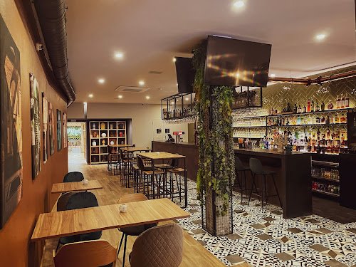 PATE'O Lounge & Restaurant em Ovar