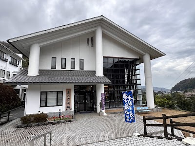 本谷温泉館（伊予の三湯）