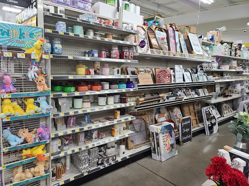 Home Goods Store «Dollar General», reviews and photos, 1854 S Maple Ave, Fairborn, OH 45324, USA