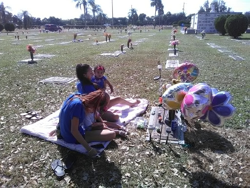 Funeral Home «Hodges Funeral Home at Lee Memorial Park», reviews and photos, 12777 FL-82, Fort Myers, FL 33913, USA