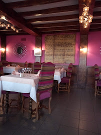 Atmosphère du Restaurant français Au Marquis de Tombelaine à Champeaux - n°13
