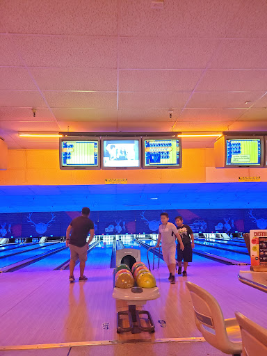Bowling Alley «Brunswick Zone Desert Sky Lanes», reviews and photos, 7241 W Indian School Rd, Phoenix, AZ 85033, USA