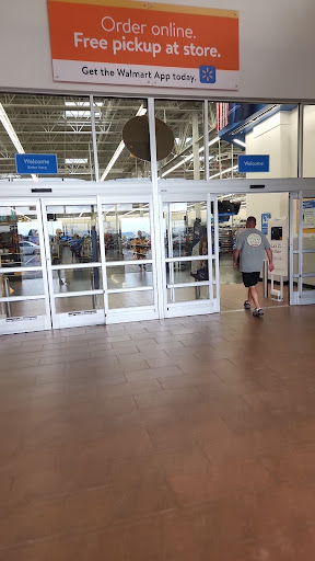 Department Store «Walmart Supercenter», reviews and photos, 1800 Tilden Ridge Dr, Hamburg, PA 19526, USA