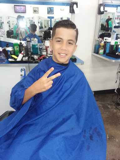 Barber Shop «Blade Barber Shop», reviews and photos, 9513 W Flagler St, Miami, FL 33174, USA