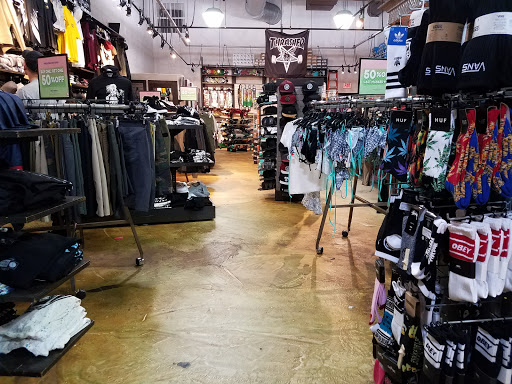 Clothing Store «Zumiez», reviews and photos, 27001 US Hwy 19 N #2062, Clearwater, FL 33761, USA
