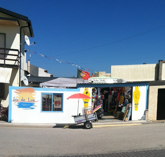 Praia da Costa de Lavos Beach Supply - Loja de roupa