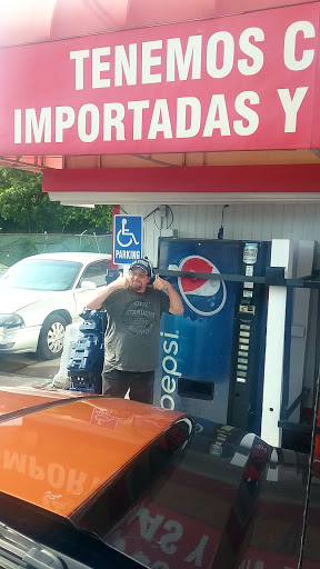 Liquor Store «D & N Liquor Store», reviews and photos, 2702 W Morris St, Indianapolis, IN 46221, USA