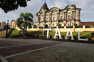 Taal Park image