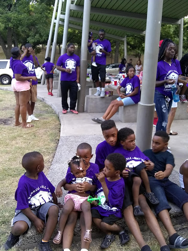 Park «Pecan Grove Park», reviews and photos, 3443 W Kiest Blvd, Dallas, TX 75233, USA