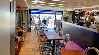 Atmosphère du Restaurant Café de la Corniche à La Rochelle - n°4
