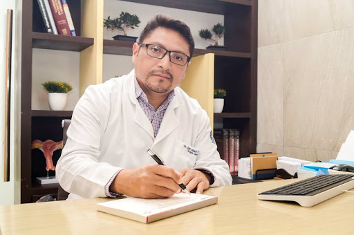 Cirujano Gastrointestinal en Mérida - Dr. Juan Manuel Pool