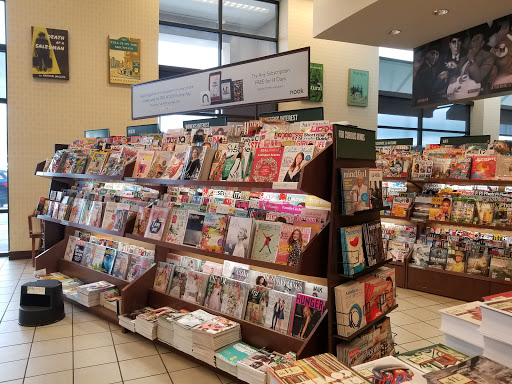 Book Store «Barnes & Noble», reviews and photos, 58 S 32nd St, Camp Hill, PA 17011, USA