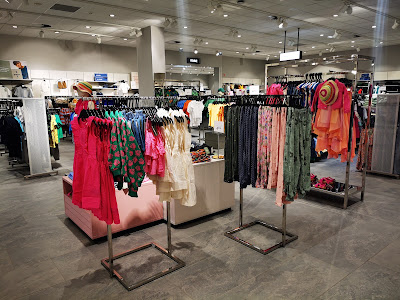 H&M à Arles