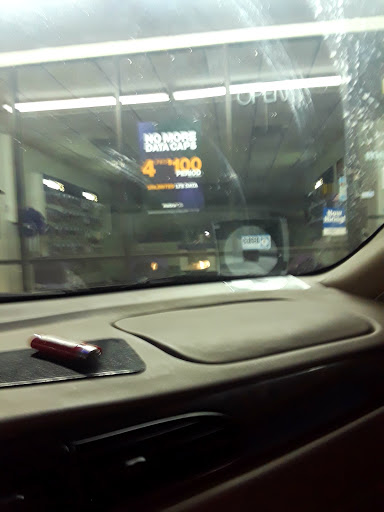 Cell Phone Store «MetroPCS Authorized Dealer», reviews and photos, 5020 Old Seguin Rd, Kirby, TX 78219, USA