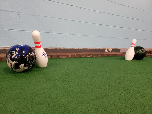 Bowling Alley «Lessard Lanes», reviews and photos, 136 New Britain Ave, Plainville, CT 06062, USA