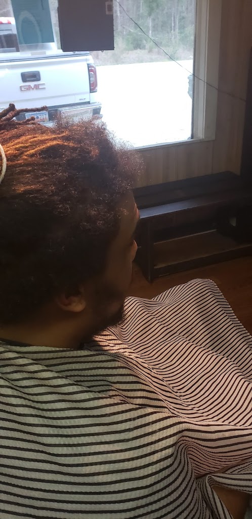 Hill & Sanders Barber & Unisex 29472