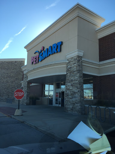 Pet Supply Store «PetSmart», reviews and photos, 3111 111th St, Naperville, IL 60564, USA