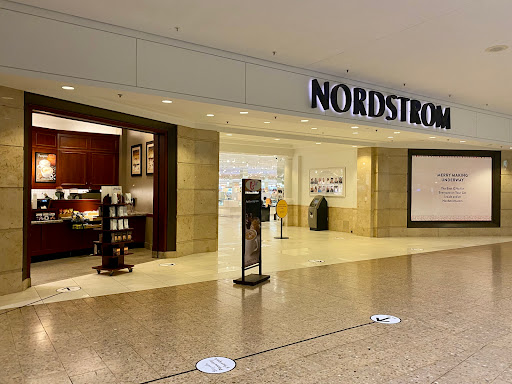 Department Store «Nordstrom Westfarms», reviews and photos, 600 W Farms Mall, Farmington, CT 06032, USA