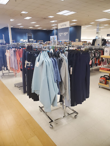 Department Store «Marshalls», reviews and photos, 425 Ernest W Barrett Pkwy NW, Kennesaw, GA 30144, USA