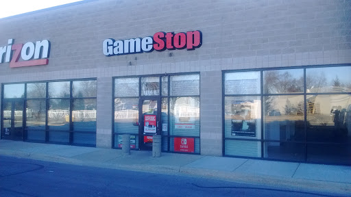 GameStop, 9404 Joliet Rd, Hodgkins, IL 60525, USA, 
