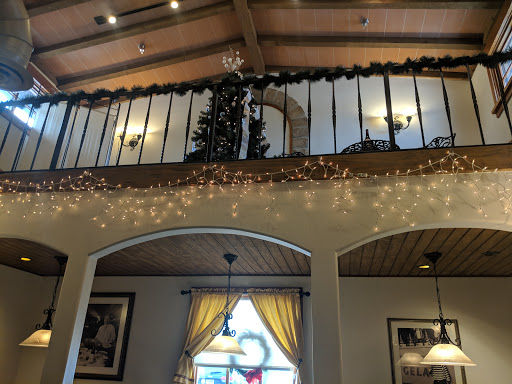 Shopping Mall «The Lakes Mall», reviews and photos, 5600 Harvey St, Muskegon, MI 49444, USA