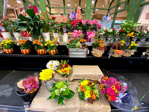 Grocery Store «Lowes Foods», reviews and photos, 215 International Dr, Myrtle Beach, SC 29579, USA