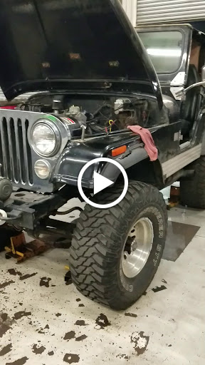 Auto Repair Shop «Hi-Tech Car Care», reviews and photos, 2924 E Thomas Rd, Phoenix, AZ 85016, USA