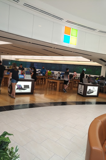 Computer Store «Microsoft Store», reviews and photos, 160 N Gulph Rd, King of Prussia, PA 19406, USA