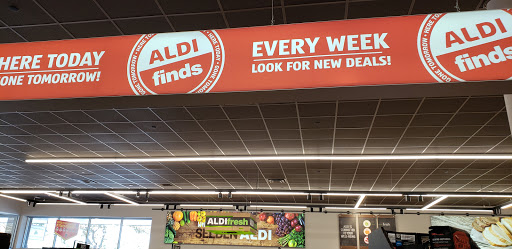 Supermarket «ALDI», reviews and photos, 614 Middle Country Rd, Selden, NY 11784, USA