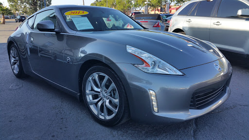 Used Car Dealer «5 Star Auto», reviews and photos, 602 N Harbor Blvd, Santa Ana, CA 92703, USA