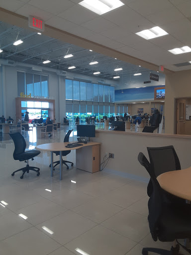 Used Car Dealer «CarMax», reviews and photos, 9750 Gray Rd, Indianapolis, IN 46280, USA