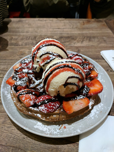 Dessert Restaurant «Grace Street Coffee & Desserts», reviews and photos, 17 W 32nd St, New York, NY 10001, USA