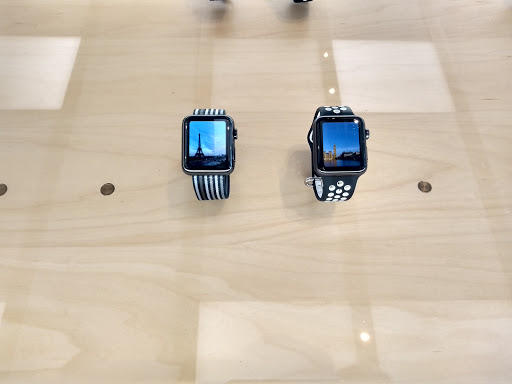 Computer Store «Apple Pasadena», reviews and photos, 54 W Colorado Blvd, Pasadena, CA 91105, USA