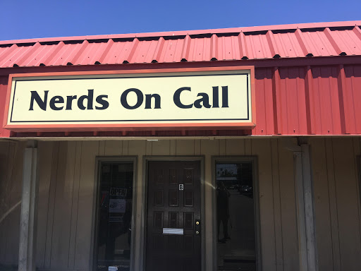 Nerds On Call image