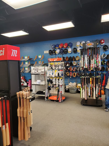 Sporting Goods Store «Play It Again Sports», reviews and photos, 2203 W Main St #2, Norman, OK 73069, USA