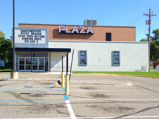 Movie Theater «The Plaza Theater», reviews and photos, 1847 Larpenteur Ave E, Maplewood, MN 55109, USA