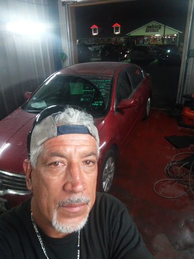 Auto Body Shop «Service King Collision Repair of Universal City», reviews and photos, 2317 Pat Booker Rd, Universal City, TX 78148, USA