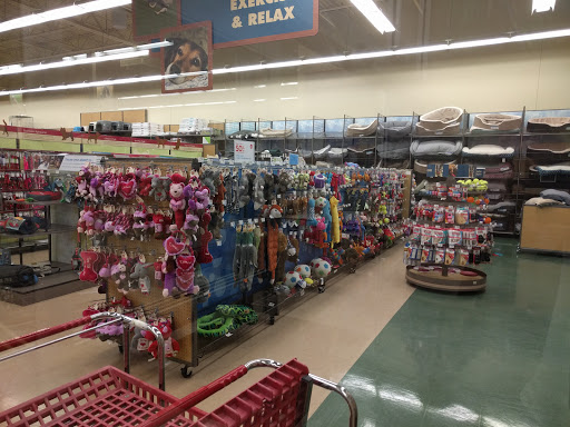 Pet Supply Store «Petco Animal Supplies», reviews and photos, 5631 Grove Blvd, Hoover, AL 35226, USA