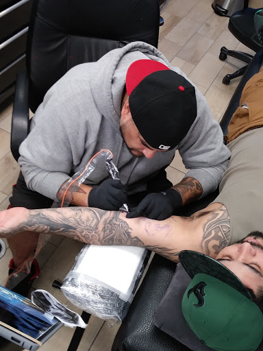 Explore forearm flower tattoo ideas, creative tattoo ideas in Houston, available at Orlandos Tattoo Studio