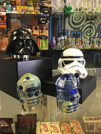 Tobacco Shop «South Side Smoke Shop Stop No.2», reviews and photos, 3333 S Halsted St, Chicago, IL 60608, USA