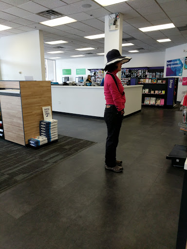 Print Shop «FedEx Office Print & Ship Center», reviews and photos, 1194 El Camino Real, Menlo Park, CA 94025, USA