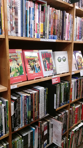 Book Store «Half Price Books», reviews and photos, 5017 Excelsior Blvd, St Louis Park, MN 55416, USA