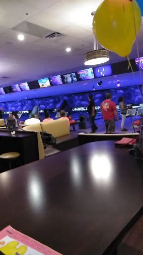 Bowling Alley «Spare Time Entertainment Trussville», reviews and photos, 3600 Roosevelt Blvd, Birmingham, AL 35235, USA