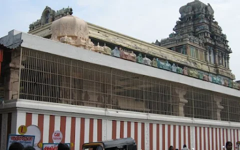 Nanganallur Anjaneyar Temple image