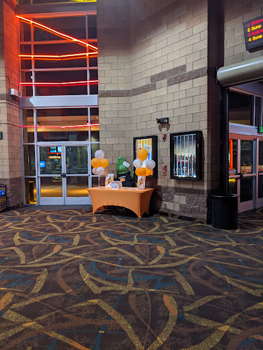 Movie Theater «Regal Cinemas Gilbert 14», reviews and photos, 1012 South Gilbert Road, Gilbert, AZ 85296, USA