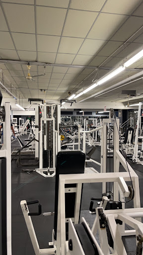 Gym «Strong & Shapely Gym», reviews and photos, 150 Union Ave, East Rutherford, NJ 07073, USA
