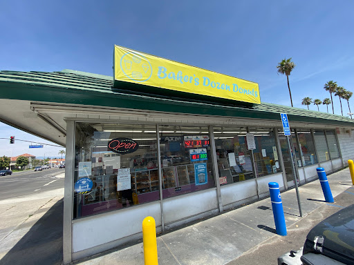 Donut Shop «Donut City», reviews and photos, 6100 Magnolia Ave, Riverside, CA 92506, USA