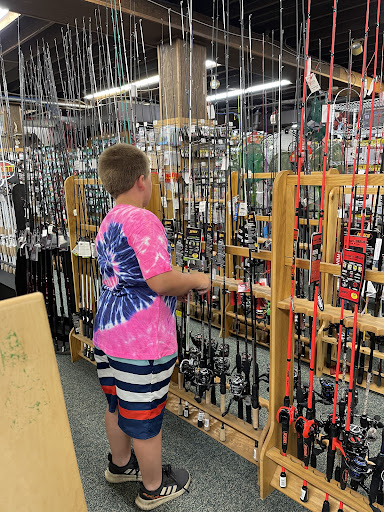 Outdoor Sports Store «Kittery Trading Post», reviews and photos, 301 US-1, Kittery, ME 03904, USA