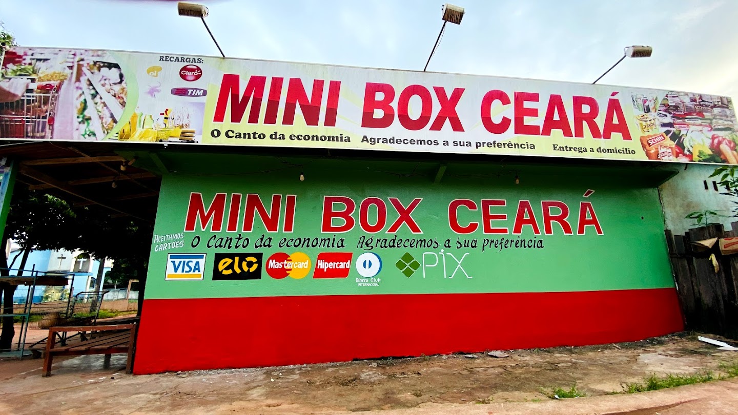 Supermercado: Mini Box Canoa perto de Aracati, Brazil: 10